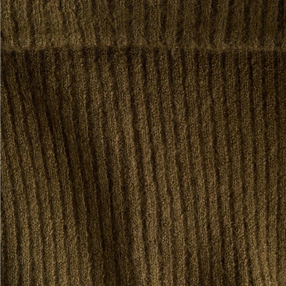 H&M•RIB-KNIT OFF-THE-SHOULDER DRESS•Size S•Khaki Green•NWT - Picture 6 of 6